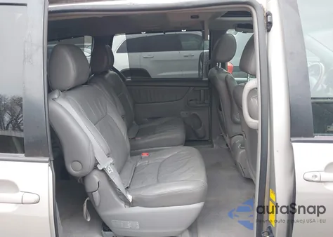 2010 Toyota Sienna Limited from USA, damaged, VIN 5TDDK4CC7AS030071